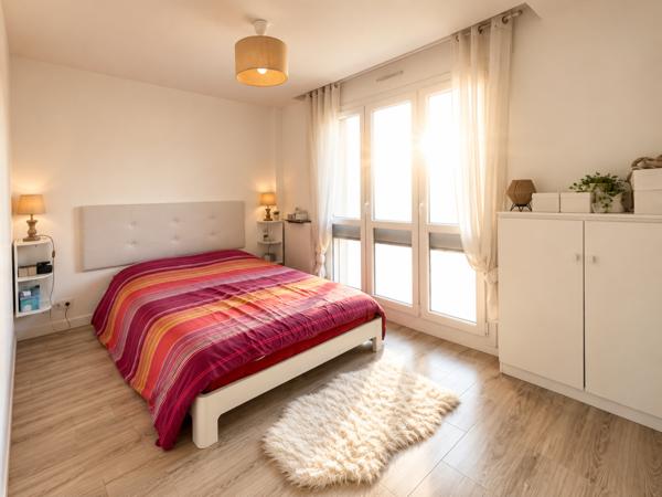 Appartement 3 pièce(s) 2 chambre(s) 74 m²