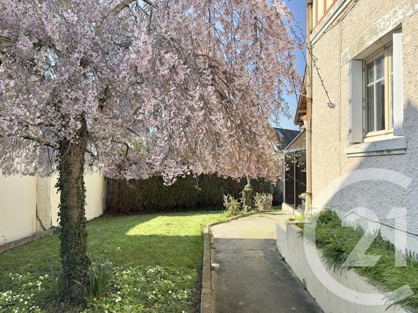 Maison à vendre  4 pièces - 82 m 2   TOUQUES  - 14