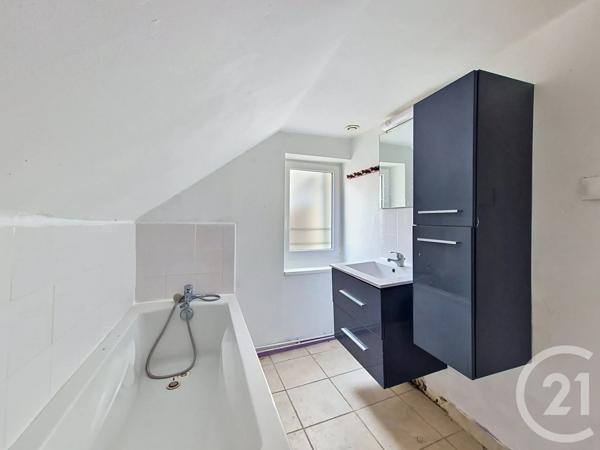 Maison à vendre  3 pièces - 46,81 m 2   ARGENTAN  - 61