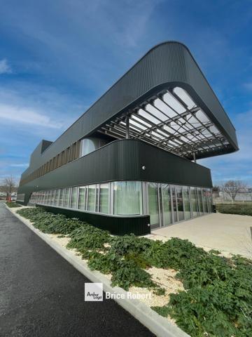 Bureaux à vendre ou louer à Saint Maurice de Beynost dans un campus innovant