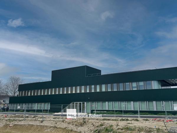 Bureaux à vendre ou louer à Saint Maurice de Beynost dans un campus innovant