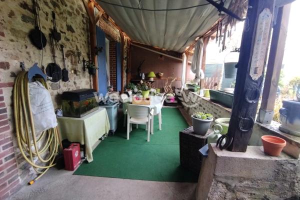 Maison à vendre 9 pièces de 159 m² à La Celle-Dunoise