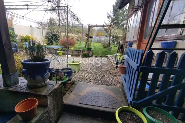 Maison à vendre 9 pièces de 159 m² à La Celle-Dunoise