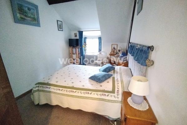 Maison à vendre 9 pièces de 159 m² à La Celle-Dunoise