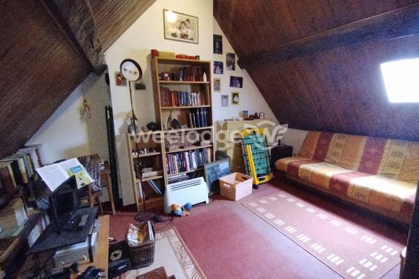 Maison à vendre 9 pièces de 159 m² à La Celle-Dunoise