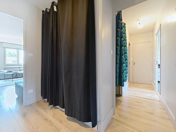 Nouveauté! Appartement T3 Nantes sud 72m2 garage fermé stationnement cave et balcon