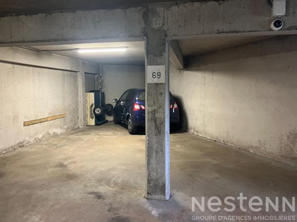 SAINT SEBASTIEN SUR LOIRE APPARTEMENT BORDS DE LOIRE 2/3 CHAMBRES 2 BALCONS 2 STATIONNEMENTS CAVE