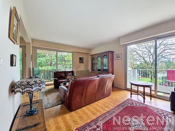 SAINT SEBASTIEN SUR LOIRE APPARTEMENT BORDS DE LOIRE 2/3 CHAMBRES 2 BALCONS 2 STATIONNEMENTS CAVE