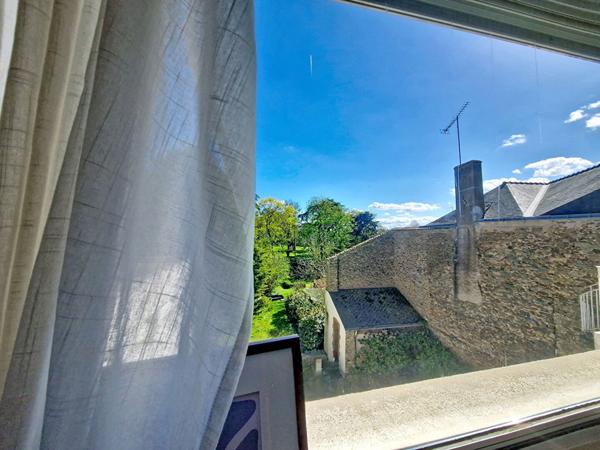 Ensemble immobilier atypique au coeur de Vihiers