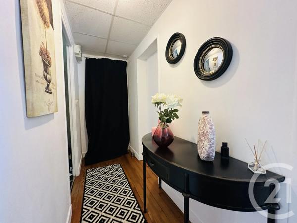 Appartement F3 à vendre  3 pièces - 64,25 m 2   FALAISE  - 14