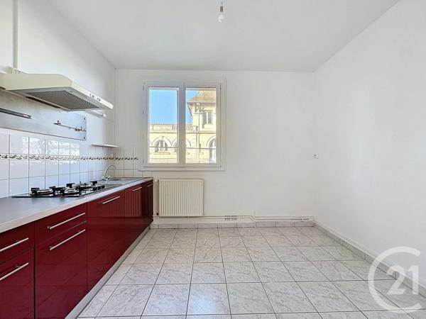 Appartement F3 à vendre  3 pièces - 64,25 m 2   FALAISE  - 14