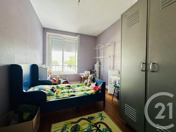 Appartement F3 à vendre  3 pièces - 64,25 m 2   FALAISE  - 14