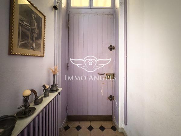 Propriété comprenant 3 habitations + annexes; A rénover