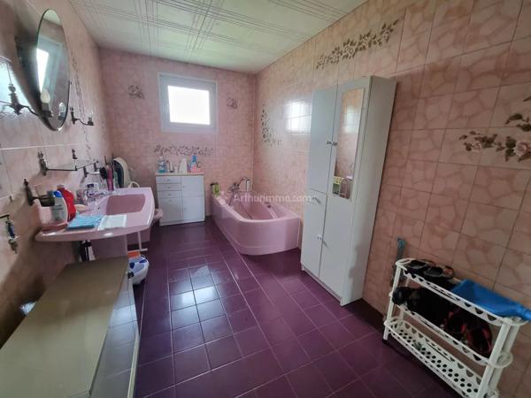 Vente Propriété 8 pièces 293 m2 à Grand