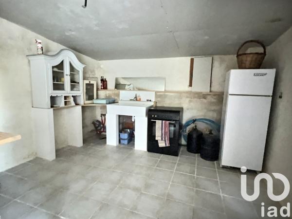 Maison à vendre 4 pièces 80 m² Peyrolles-en-Provence