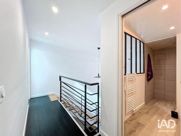 Location bureaux 102 m² Brie-Comte-Robert