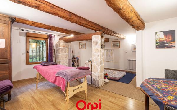 Maison à vendre    5 pièces • 162 m2 Marseille 11