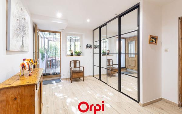 Maison à vendre    5 pièces • 162 m2 Marseille 11