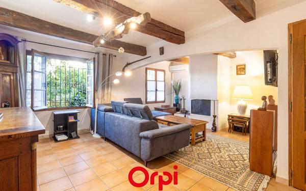 Maison à vendre    5 pièces • 162 m2 Marseille 11