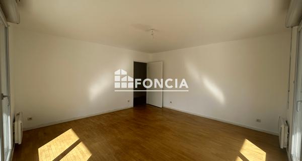 Location Appartement 4 pièces 77.56 m² - Saint-ouen-l'aumône 95310