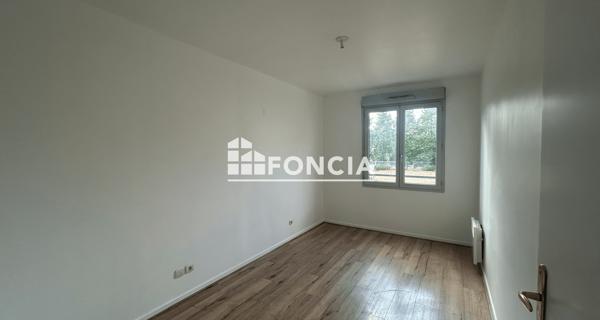 Location Appartement 4 pièces 77.56 m² - Saint-ouen-l'aumône 95310