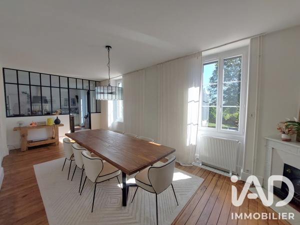Maison à vendre 7 pièces 183 m² Le Creusot