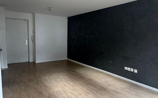 Appartement à louer    2 pièces •  La Courneuve