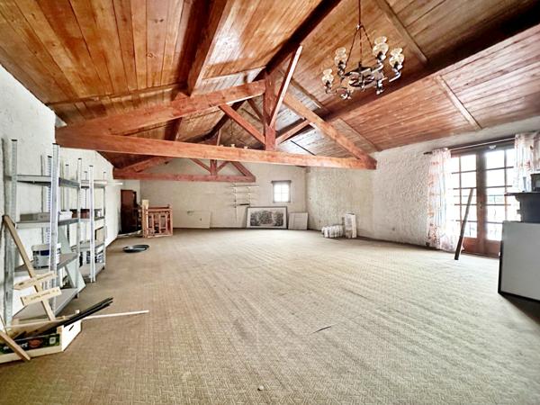 Local Commercial 4 pièces - 289 m² Exclusivité efficity