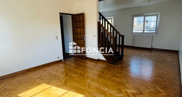 Location Maison 4 pièces 84.88 m² - Sainte-geneviève-des-bois 91700