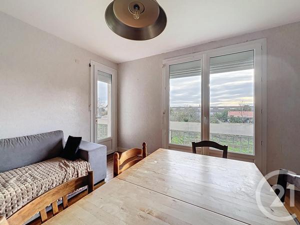 Appartement à vendre  4 pièces - 65,96 m2 ROCHEFORT - 17