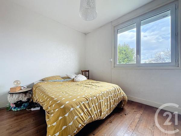 Appartement à vendre  4 pièces - 65,96 m2 ROCHEFORT - 17