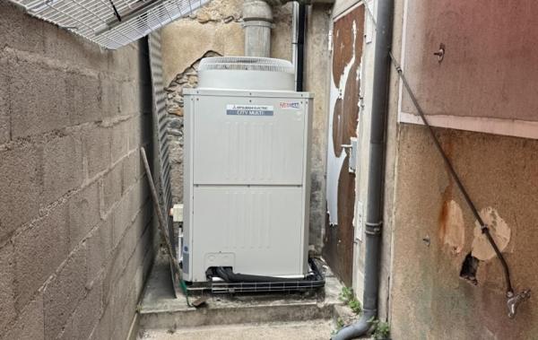 Vente Immeuble commercial avec logement Saint-amand-montrond   