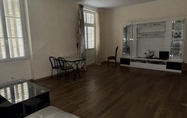 Vente Immeuble commercial avec logement Saint-amand-montrond   