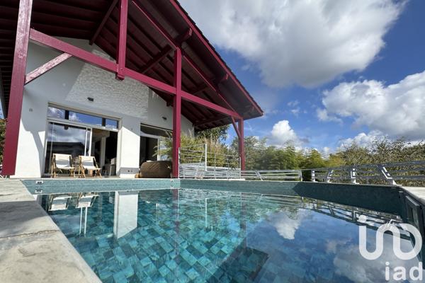 Maison à vendre 6 pièces 238 m² Bassussarry