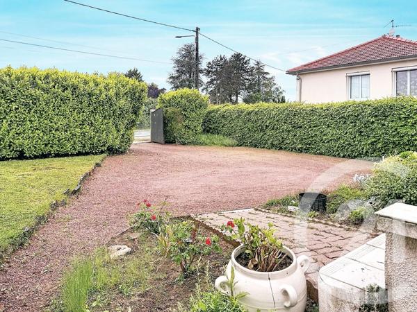 Maison à vendre  5 pièces - 130 m 2   CHATENOY LE ROYAL  - 71