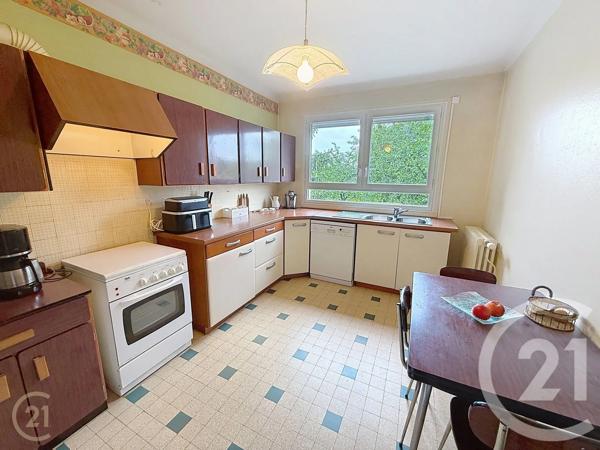Maison à vendre  5 pièces - 130 m 2   CHATENOY LE ROYAL  - 71