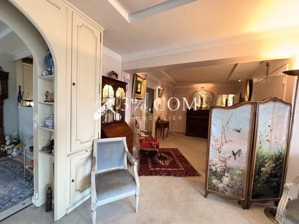 Appartement 6 pièce(s) 3 chambre(s) 125 m²