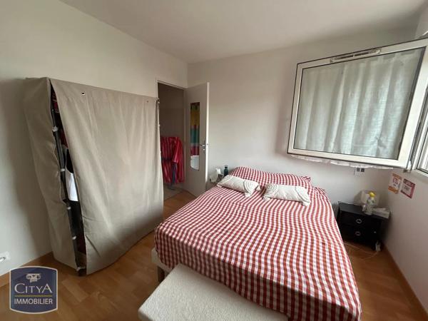 Appartement à louer 2 pièces 45.76m² Buxerolles (86180)