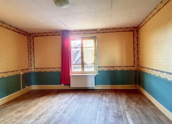 Maison à vendre    5 pièces • 152 m2 Laferté-sur-Aube