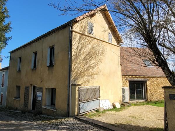 Maison à vendre 7 pièces SAINTE ALVERE (24)