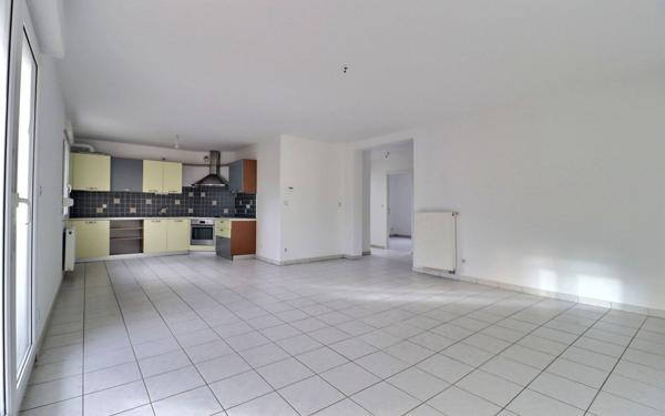Appartement à vendre    3 pièces • 78,10 m2 Creutzwald