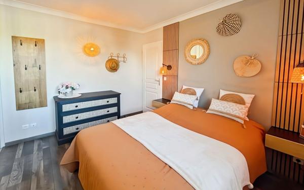 Maison à vendre    3 pièces •  Marseillan