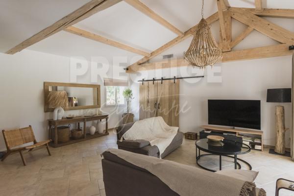 Villa 4 pièce(s) 3 chambre(s) 177 m²