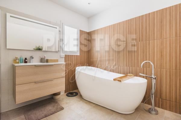 Villa 4 pièce(s) 3 chambre(s) 177 m²