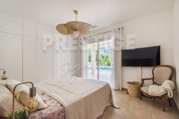 Villa 4 pièce(s) 3 chambre(s) 177 m²