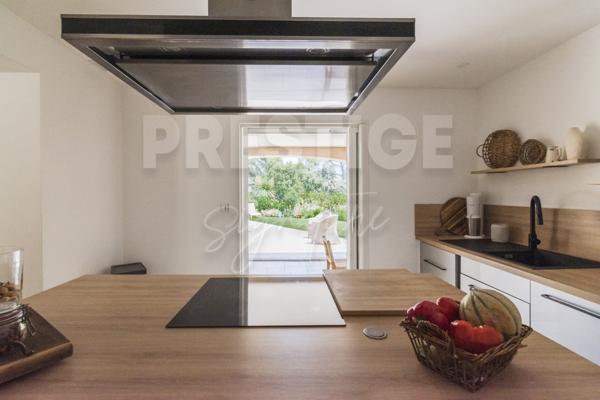 Villa 4 pièce(s) 3 chambre(s) 177 m²