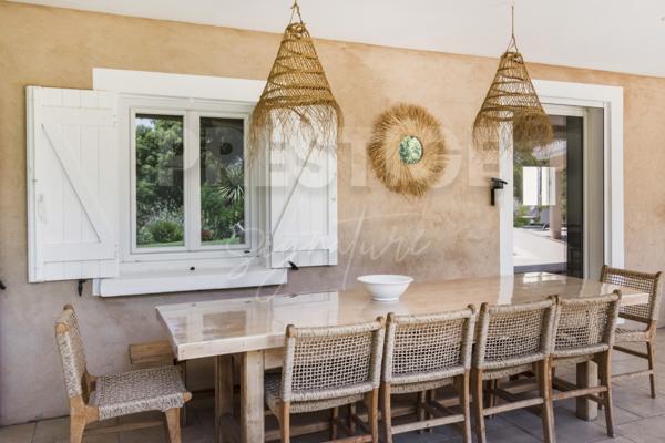 Villa 4 pièce(s) 3 chambre(s) 177 m²