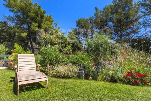 Villa 4 pièce(s) 3 chambre(s) 177 m²