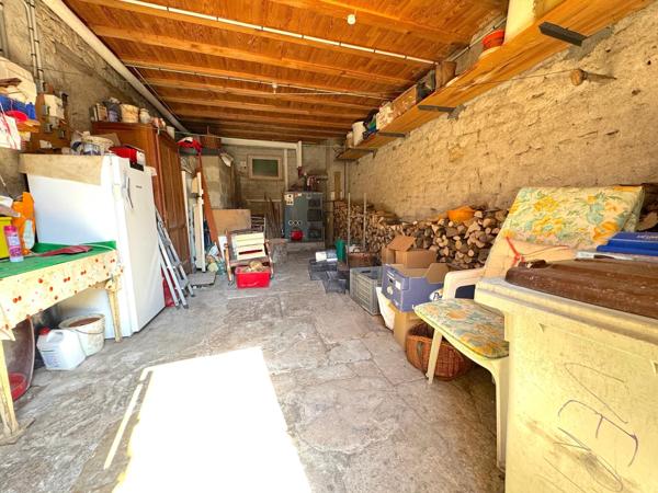 Maison 3 pièces 147 m²
