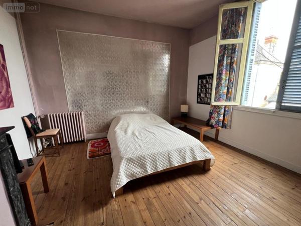 Maison à vendre à Gennes dans le Maine-et-Loire (49350), ref : 49107-1118